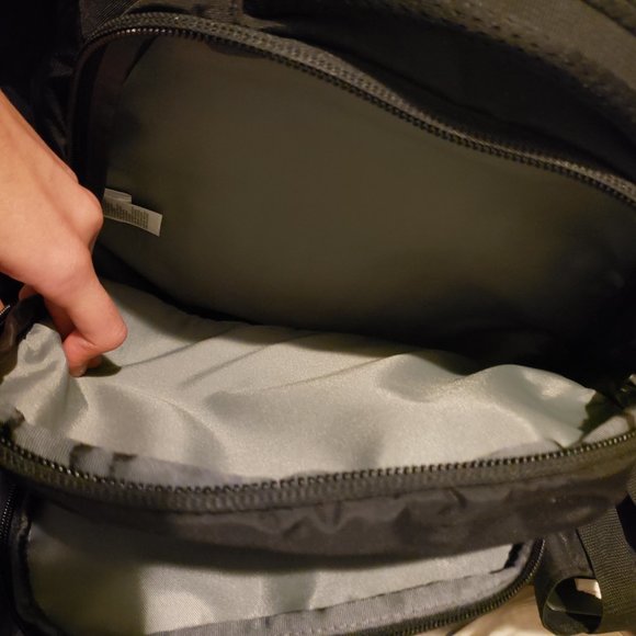 NORTH FACE RECON MINT CONDITION - Picture 5 of 10